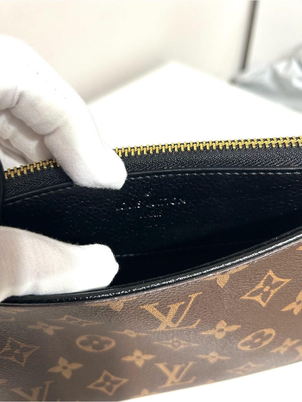 Louis Vuitton Monogram Canvas Wristlet / Clutch in Brown and Gold - Picture 2 of 10